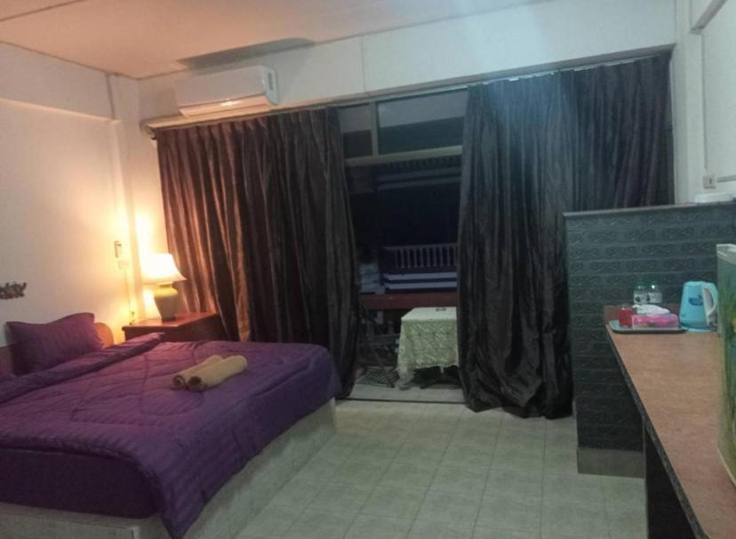 Pluemchai Guesthouse หาดจอมเทียน ภายนอก รูปภาพ