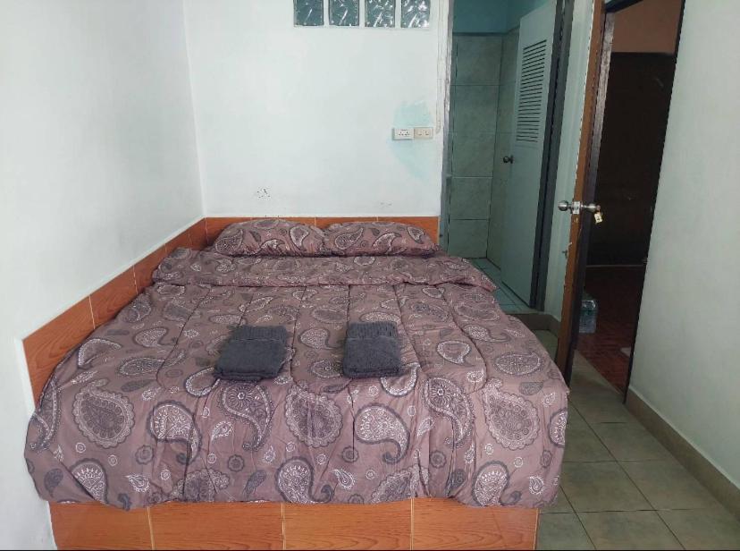 Pluemchai Guesthouse หาดจอมเทียน ภายนอก รูปภาพ