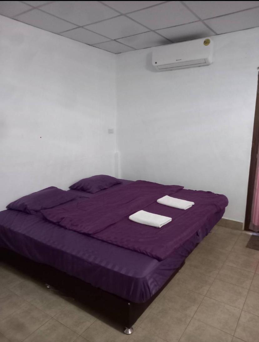 Pluemchai Guesthouse หาดจอมเทียน ภายนอก รูปภาพ